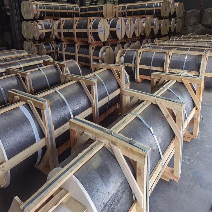 UHP600mm in Steel Smelting And Silicon Smelting